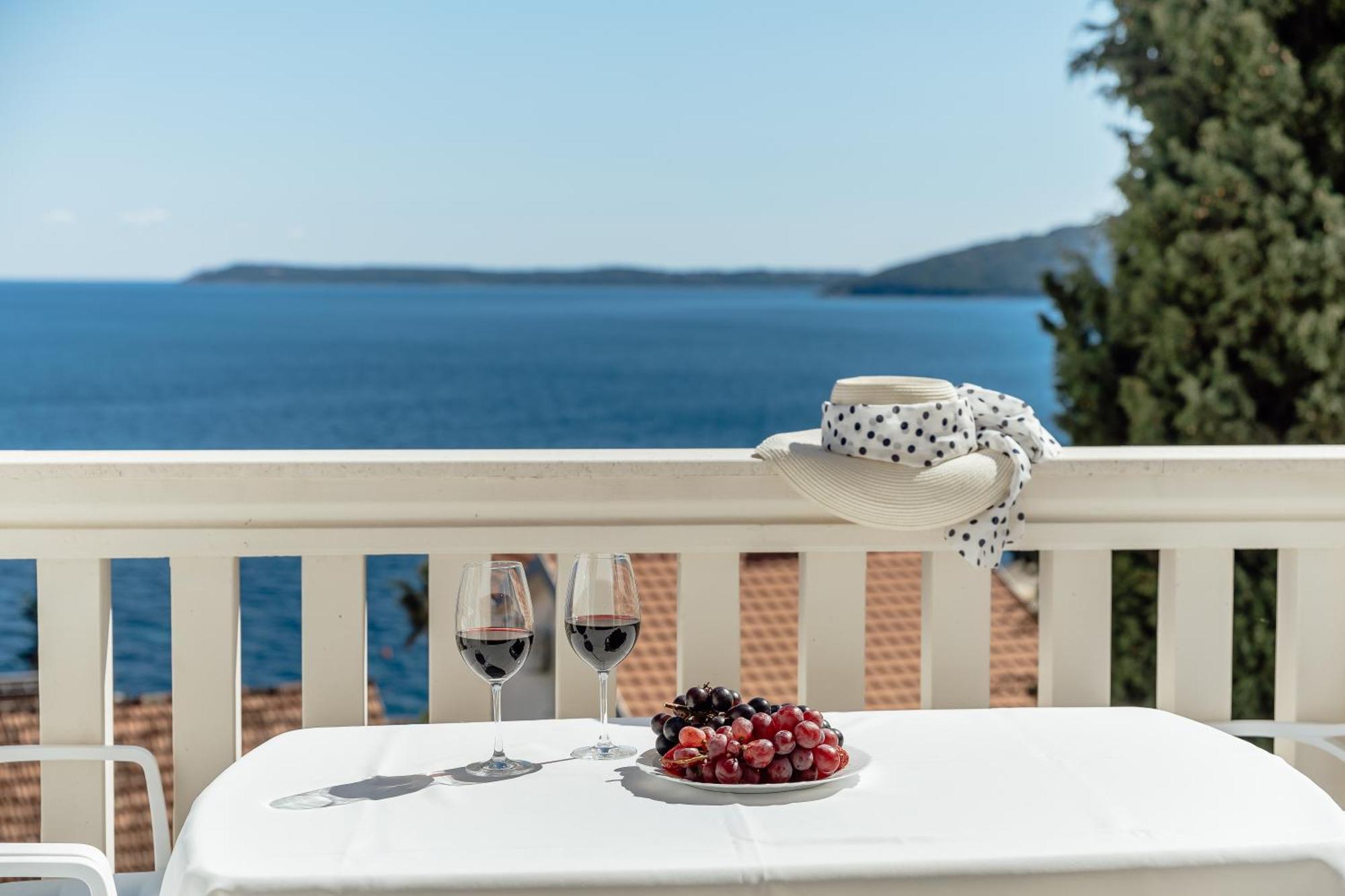Apartments Porobic Herceg Novi Exterior foto