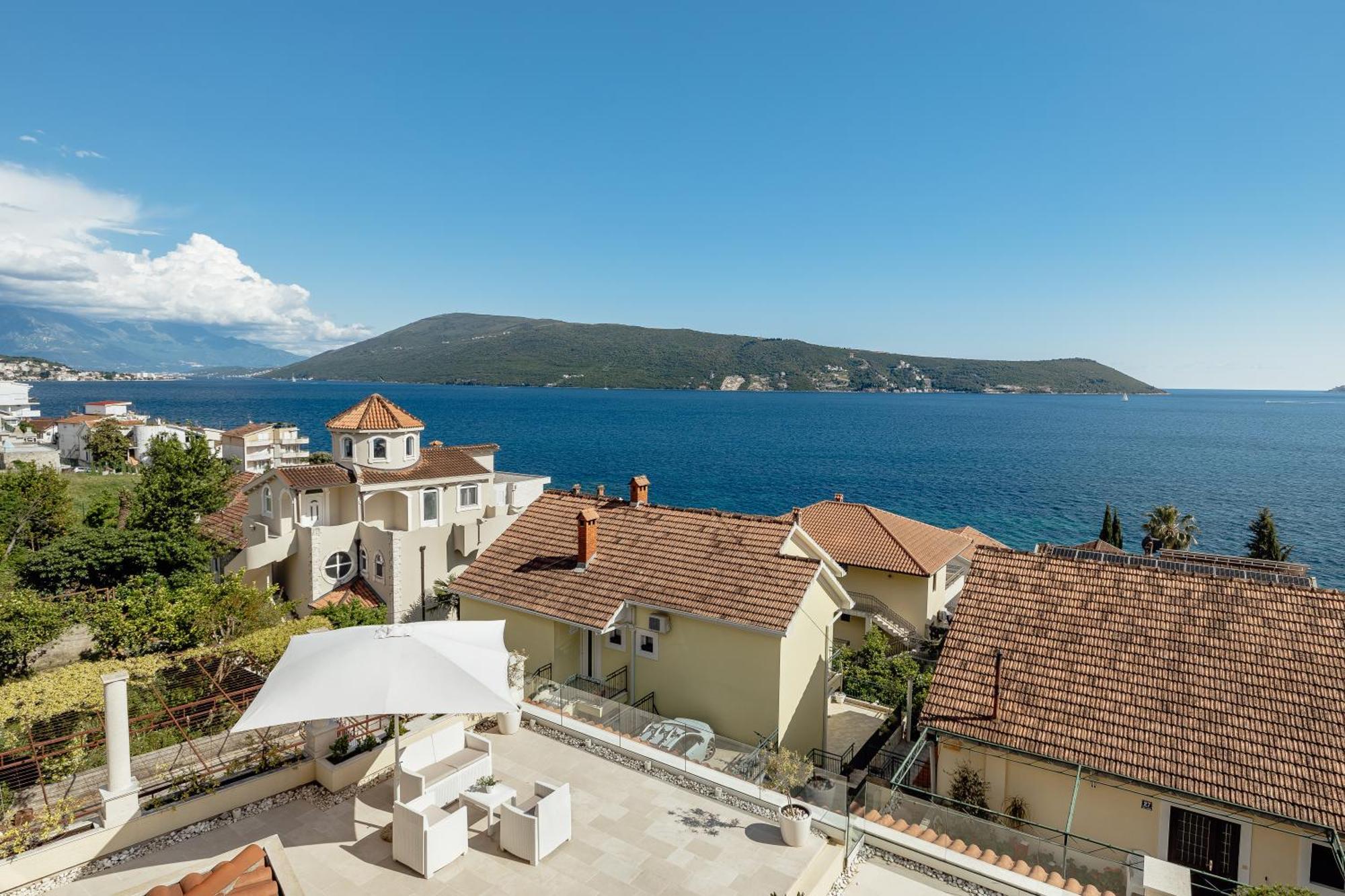Apartments Porobic Herceg Novi Exterior foto