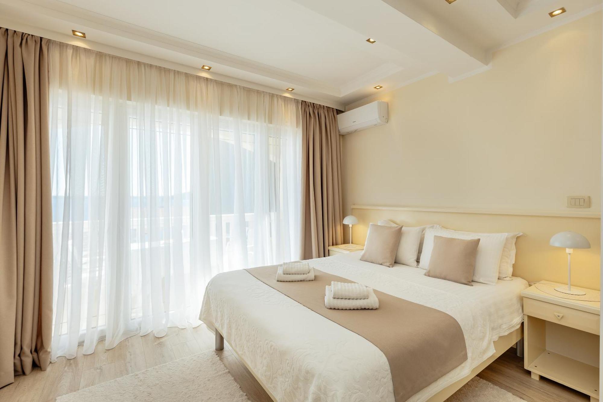 Apartments Porobic Herceg Novi Exterior foto